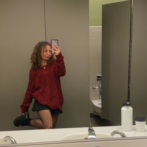 Meet your Posher, Kadence - Picture 12 of 16